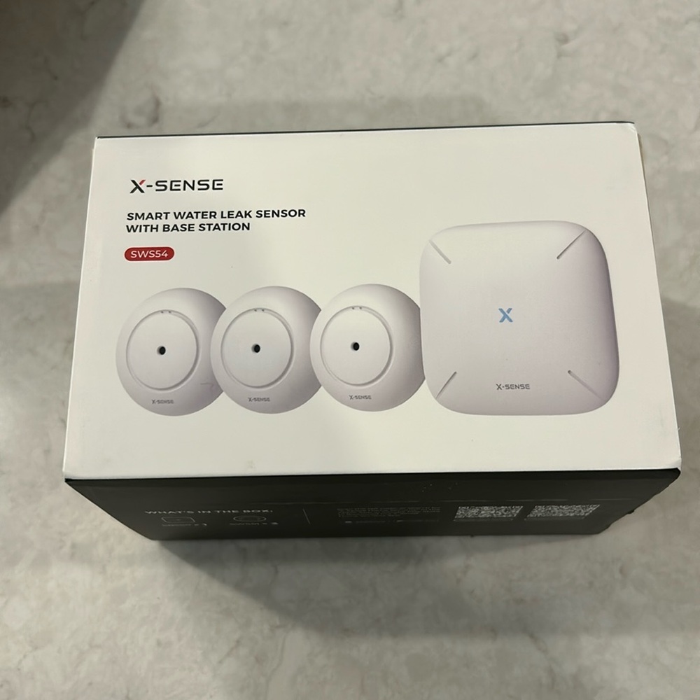 New, Never Used X-Sense Leak Sensor with Base Station